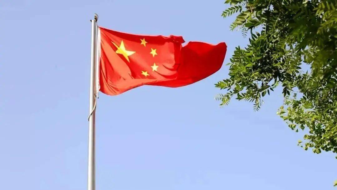 小猪佩奇玩躲避球2