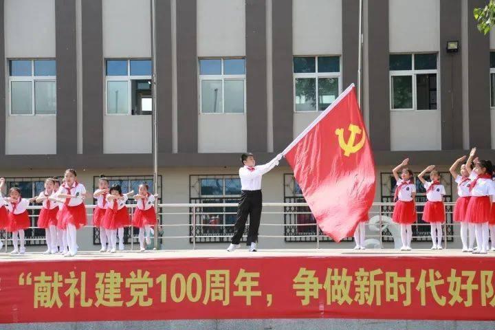 张颂文否认上春晚：我根本没办法去排练，所以不会有节目