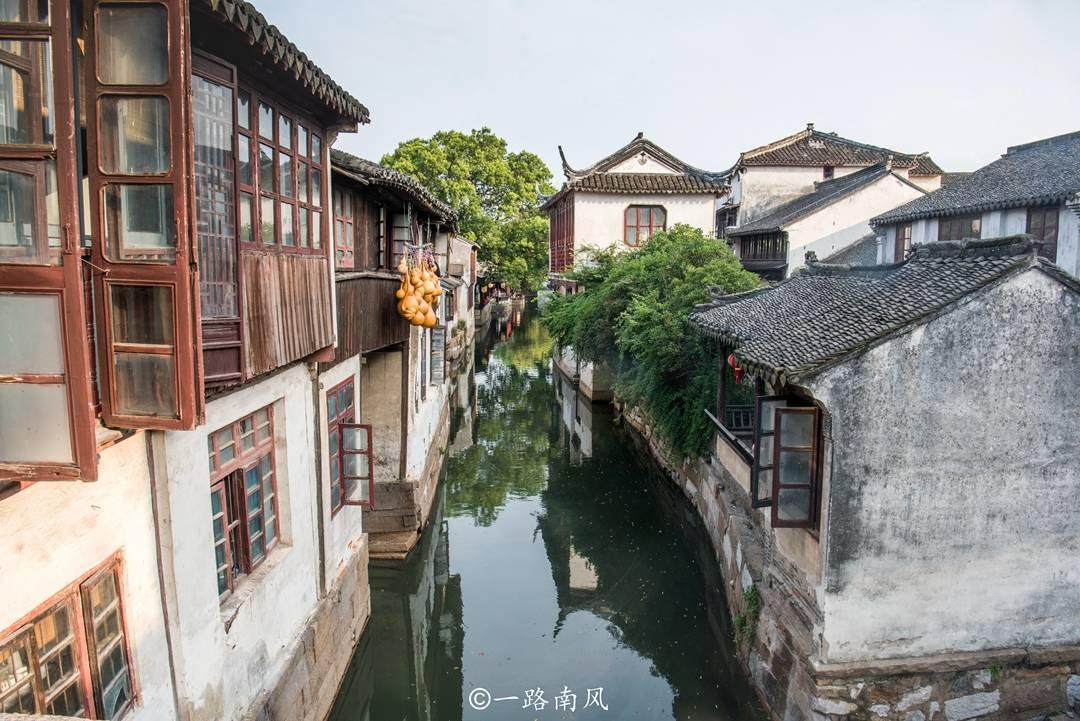 李虎翼扮演奇兵，辽宁男篮客场力擒广东，裁判多次作妖抢戏